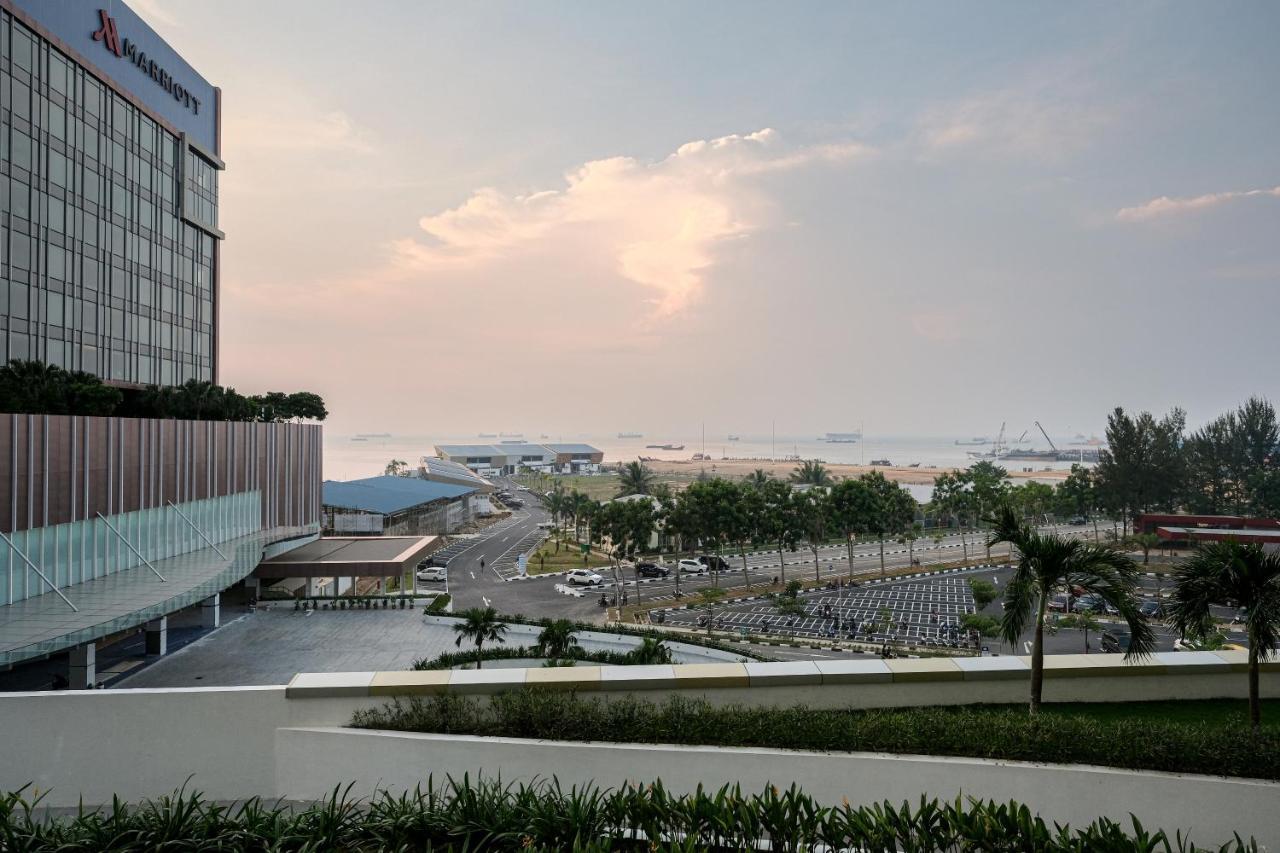 Lovina 17-11 At Harbour Bay Residences Nagoya Exterior foto